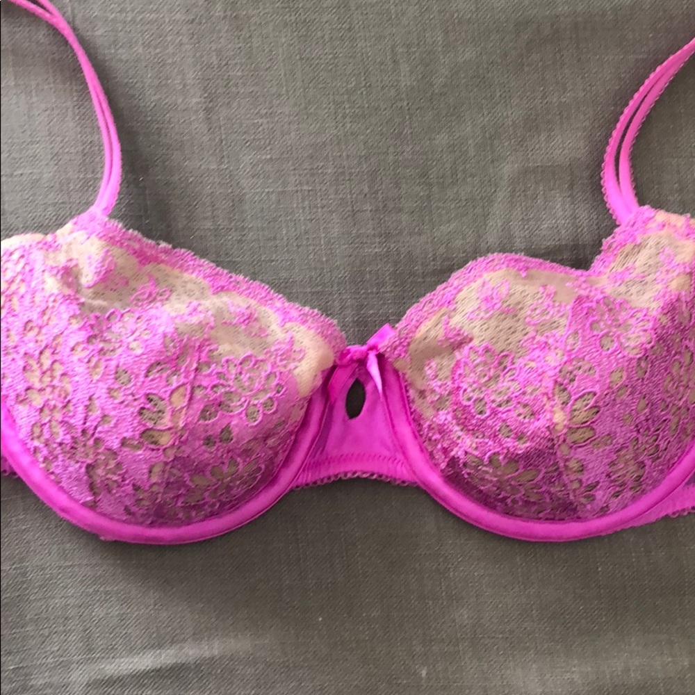 Victoria Secret lace bralette 34B